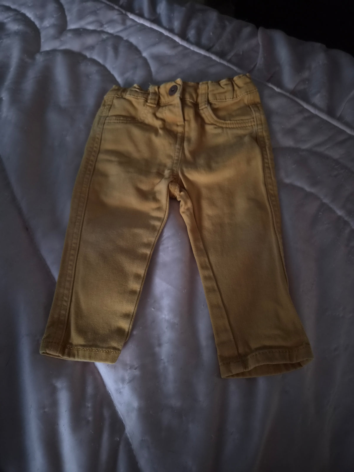 Jeans couleur moutarde Garçon