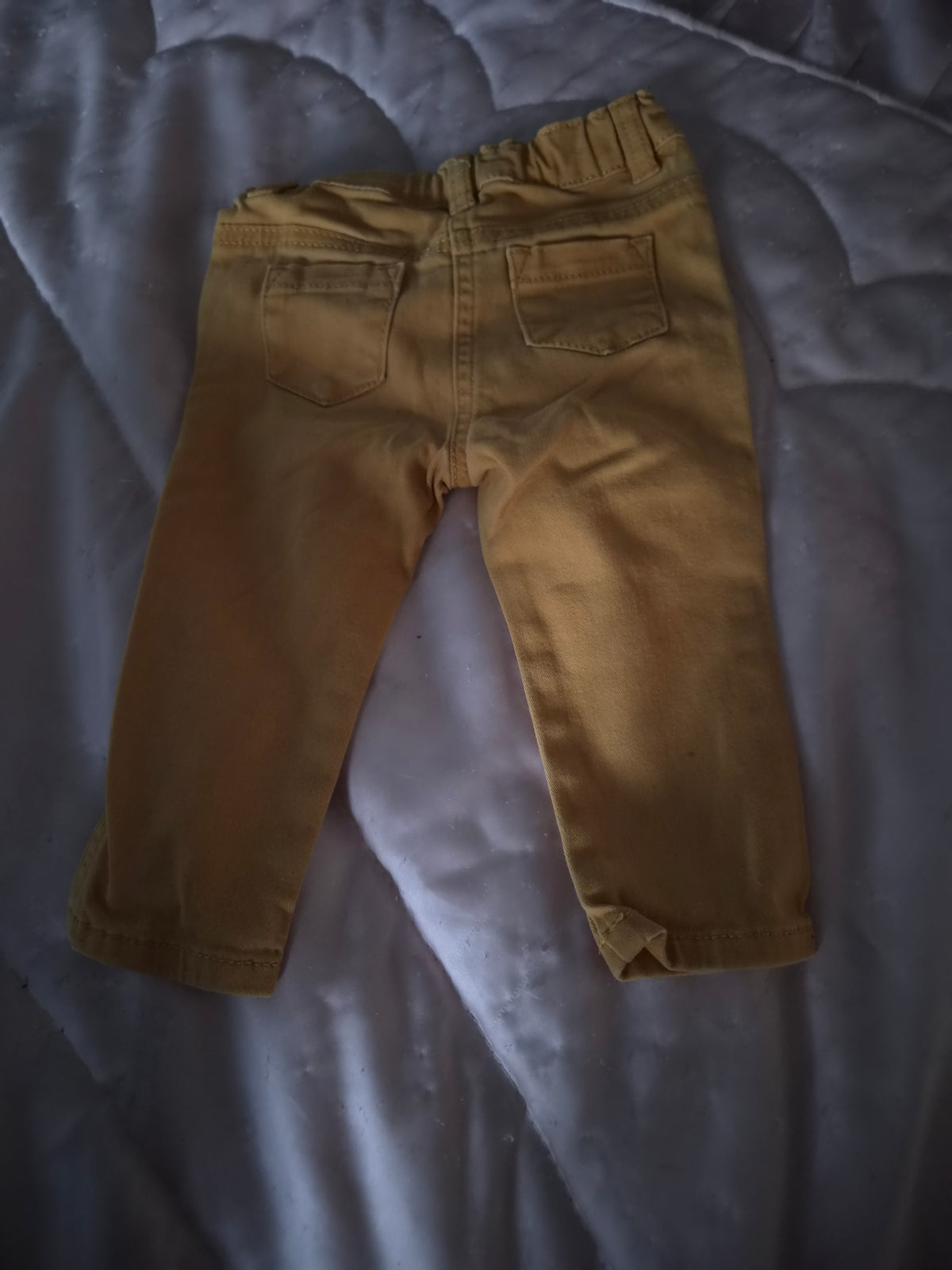Jeans couleur moutarde Garçon